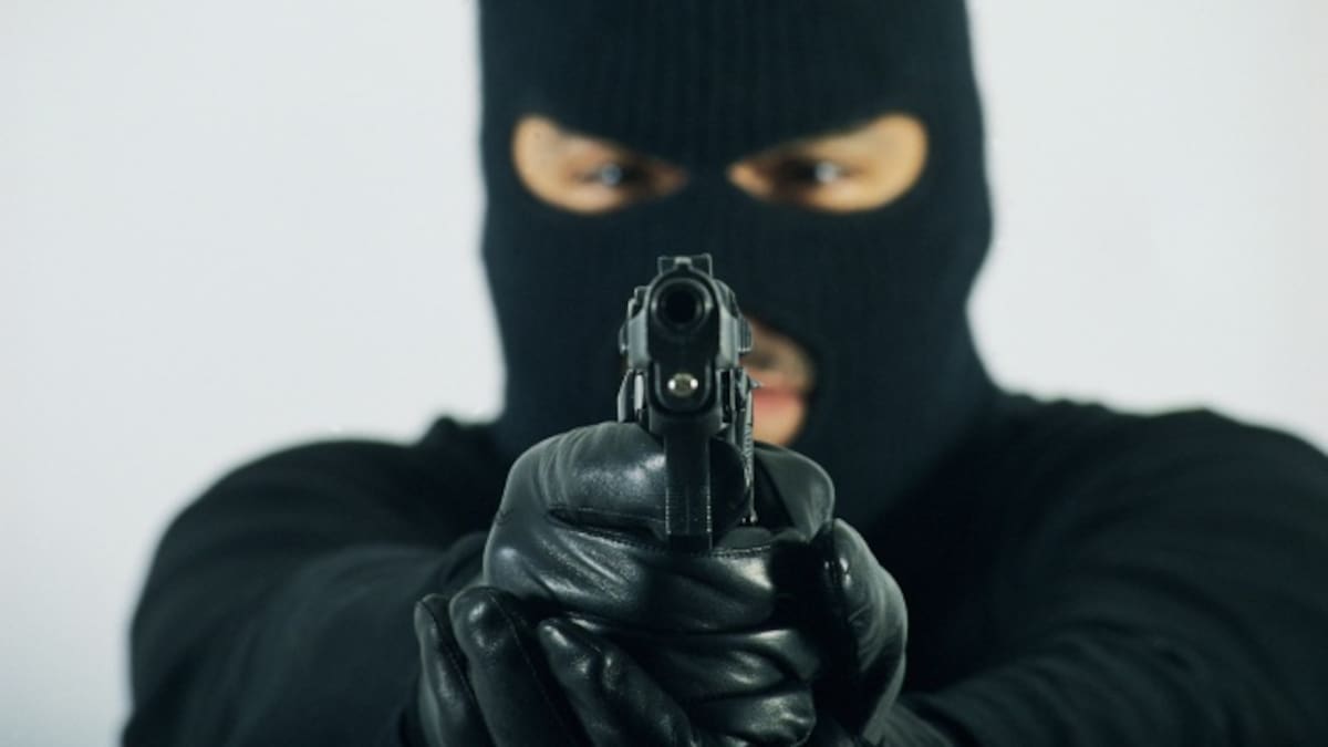 Tenemos imágenes fuertes de asalto en veterinaria #Viral40