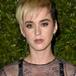 Katy Perry impacta con su nuevo y arriesgado look