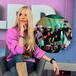 Presentadora de La Red no bajó de “denigrante” a ‘+57’, de Karol G y más artistas colombianos