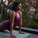 Posturas de yoga que debes hacer para tonificar tus brazos sin necesidad de levantar pesas