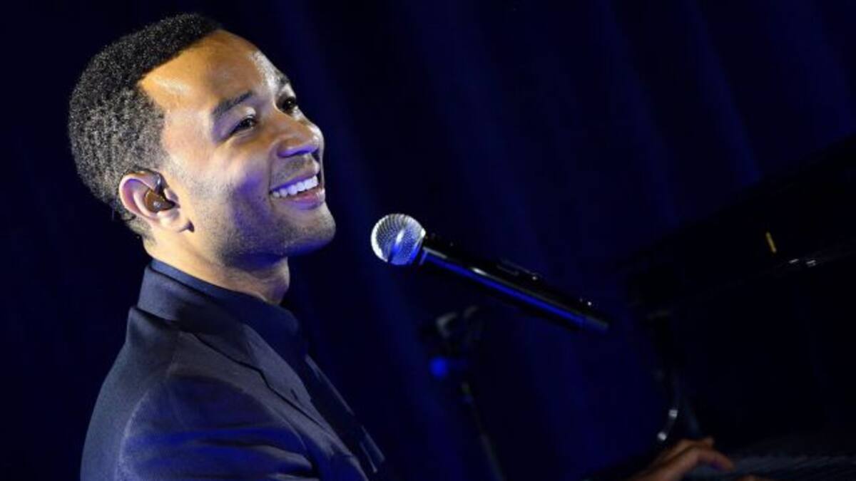 John Legend presenta impactante video de “You and I”