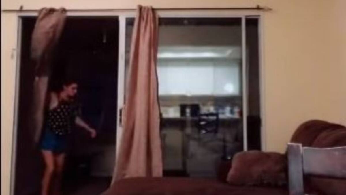 Aterrador video de un ‘fantasma’ asustando y asechando a una joven