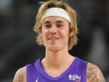 Justin Bieber "adorna" su lujoso auto con esta imagen religiosa