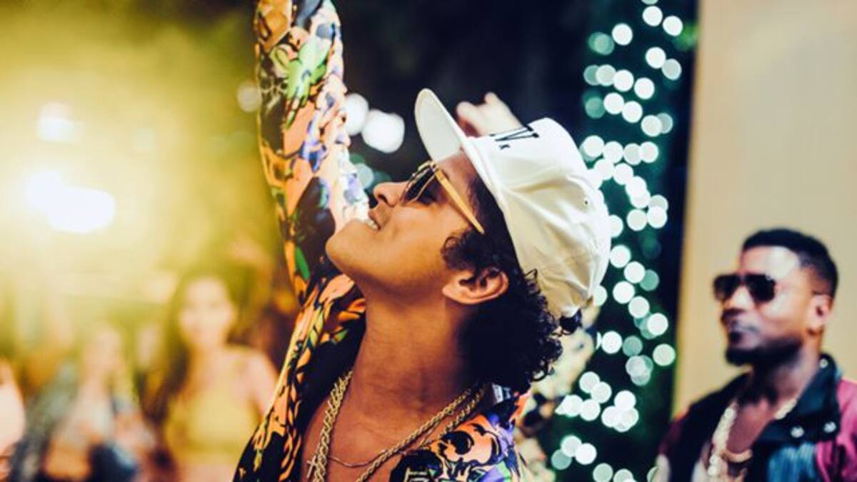 “Él siempre será el hombre que convirtió la música en magia”, Bruno Mars sobre Michael Jackson