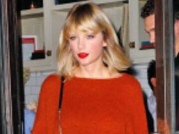 TAYLOR SWIFT GANA EL JUICIO CONTRA EL LOCUTOR DE RADIO QUE LA TOCÓ EL TRASERO
