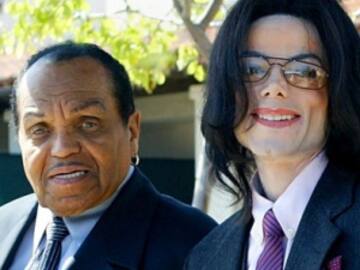 Murió el padre de Michael Jackson