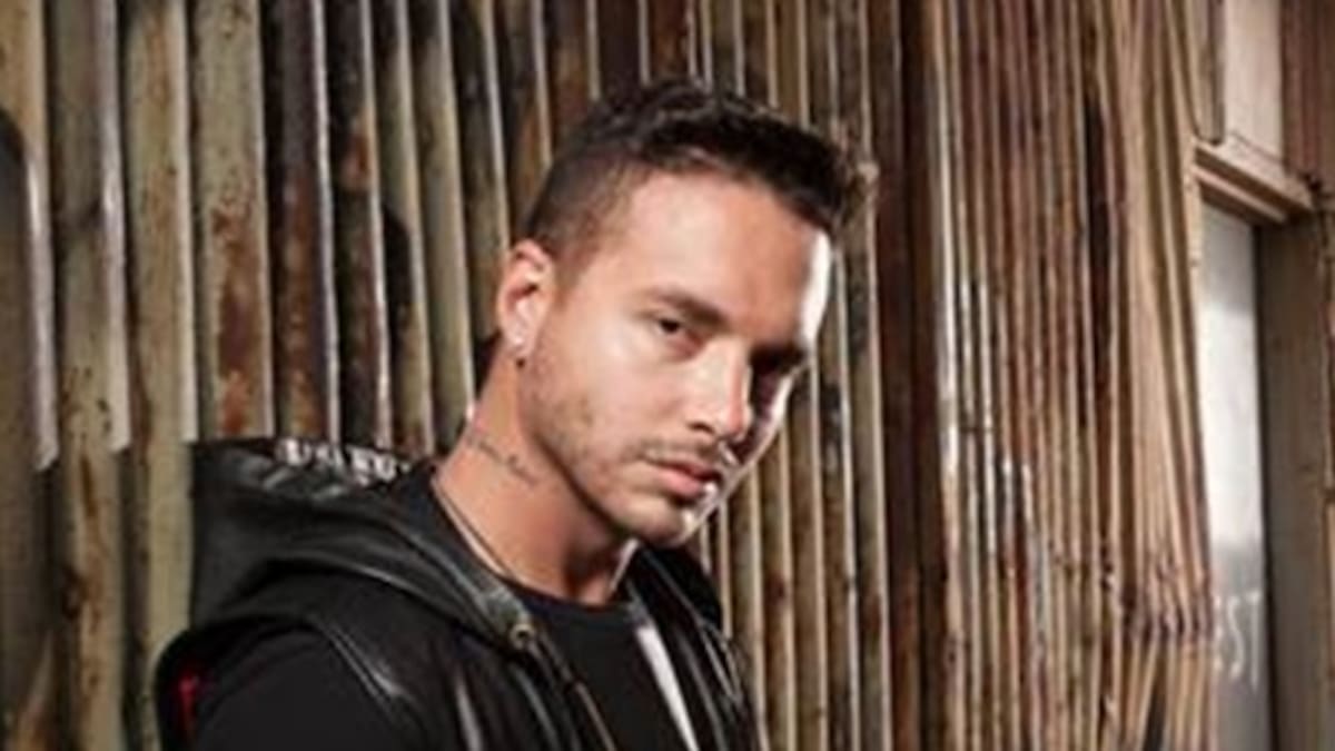 "6 AM" de J Balvin es número uno en Billboard