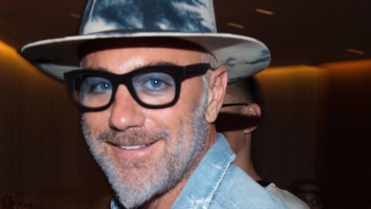 Se burlan de la pinta que usó Gianluca Vacchi en viaje a Colombia