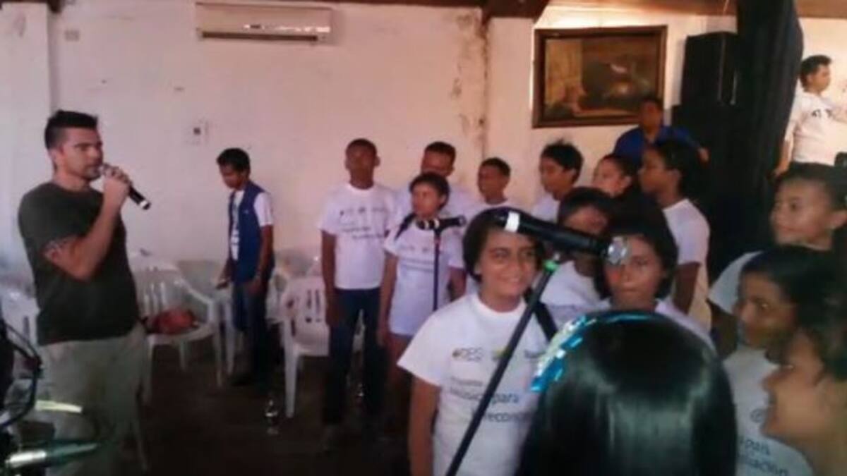 Escucha “Odio por amor” de Juanes en versión vallenata