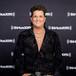 ¡Por no saber inglés! Feid terminó siendo el traductor del discurso de Carlos Vives en importante evento