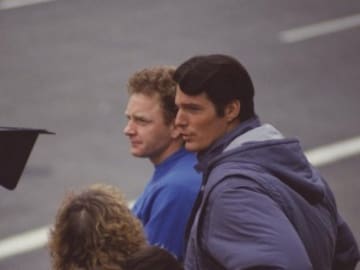 Así de galán luce hoy en día el hijo de Superman