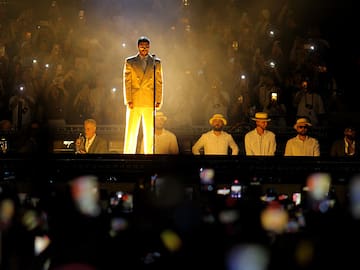 El valioso regalo que Bad Bunny le ha hecho a Arcángel en la gala de celebración de sus 20 años en la música