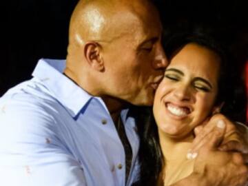 La hija de Dwayne Johnson será la embajadora de los Globos de Oro en su próxima edición