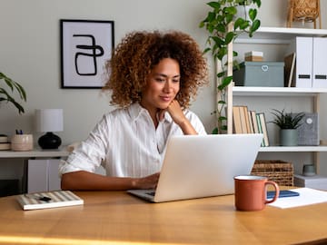 Gobierno abre convocatoria de “Becas para El Cambio”: Vea los requisitos y estudie GRATIS