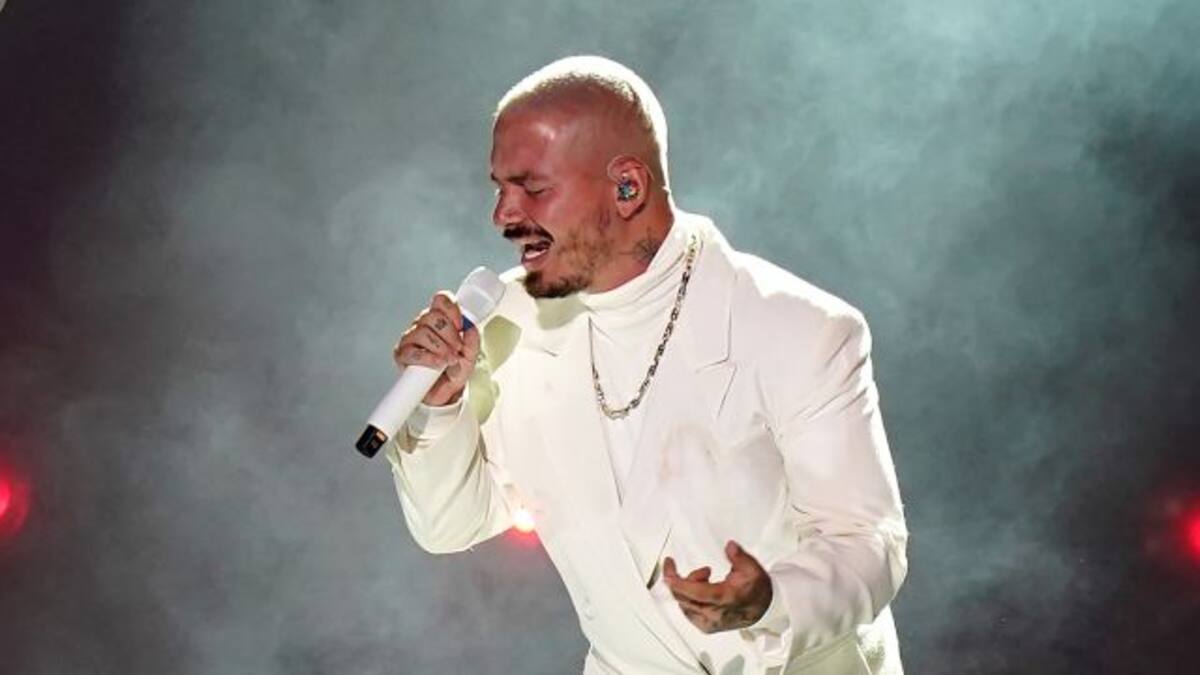 "El negocio, socio": En cuestión de horas, J Balvin vendió su colección de zapatillas