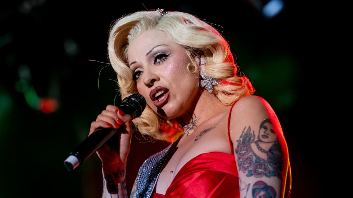 ¿De dónde es Mon Laferte y cuál es su nombre real? 6 datos que quizá no conocía de la artista