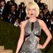 TAYLOR SWIFT SE SOLIDARIZA CON LA POLICÍA TRAS LA MASACRE PERPETRADA EN LAS VEGAS