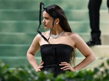 De Rosalía a Manu Ríos, pasando por Pedro Almodóvar: ¿qué españoles acudirán a la MET Gala 2025?