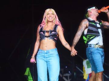 "Mi amor": Feid le dedicó sentidas palabras a Karol G tras sorpresa en España