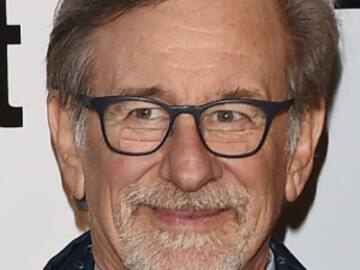 STEVEN SPIELBERG TUVO QUE LIDIAR CON UN CASO DE ACOSO SEXUAL EN SU PROPIA COMPAÑÍA