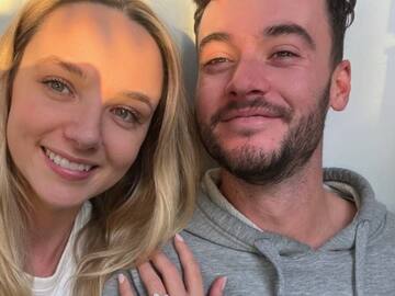 Muere la influencer Stacey Hatfield a los 30 años tras dar a luz a casa a su primer hijo