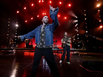 Lo que no sabías del baterísta de los Maroon 5, Matt Flynn