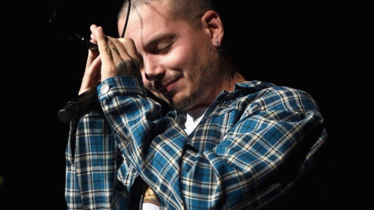 J Balvin emociona con esta foto junto a uno de los integrantes de One Direction