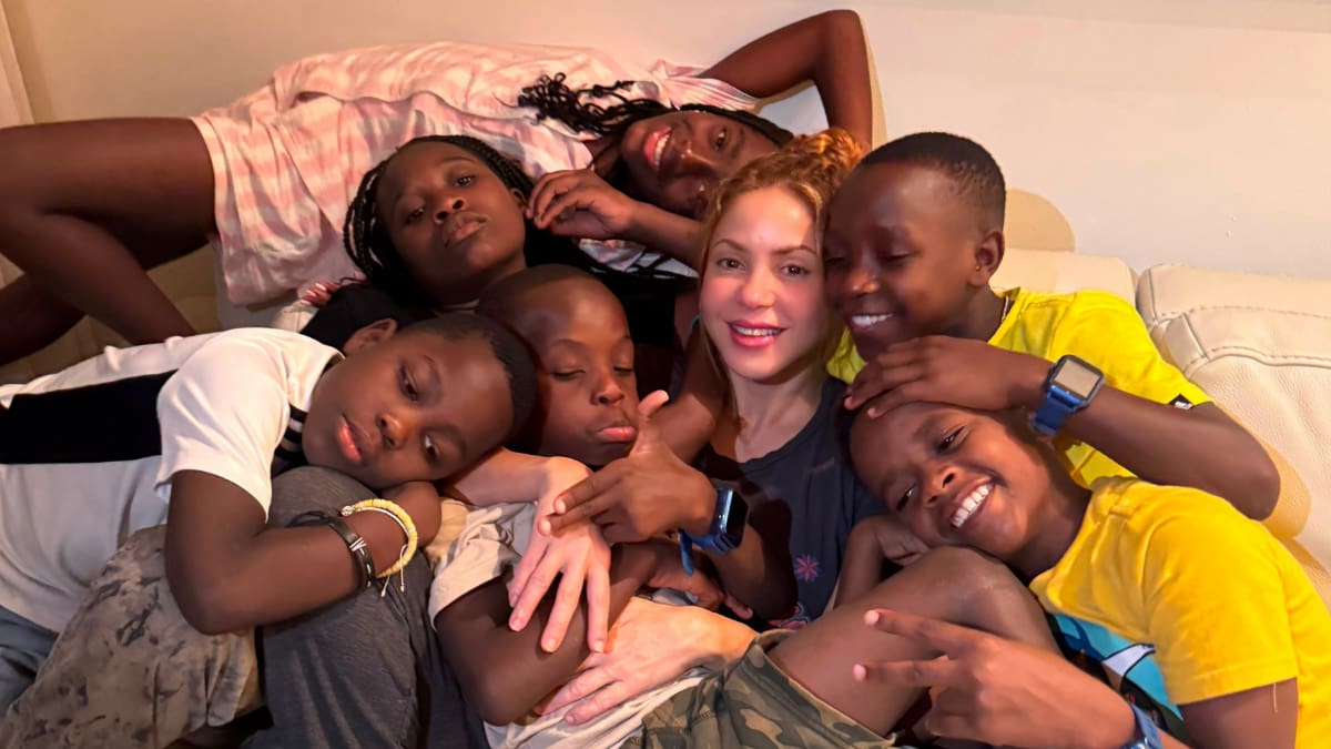 Shakira se despidió de los Ghetto Kids con emotivo mensaje: “Los amo como si fueran mis hijos”