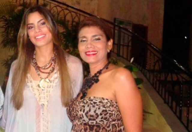 facebook.com/ShirleyÁlvarez​