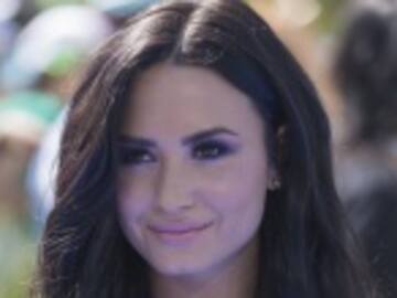 Demi Lovato presume sus atributos con esta ropa deportiva