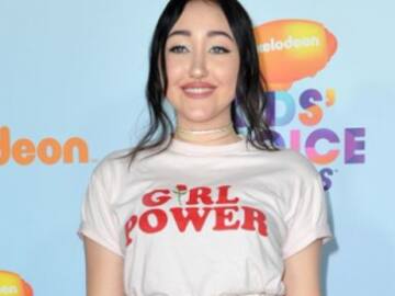La nueva canción de Noah Cyrus "Im Stuck"