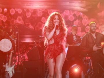 El sensual 'twerking' de Jennifer Lopez que rompió las redes en teletón