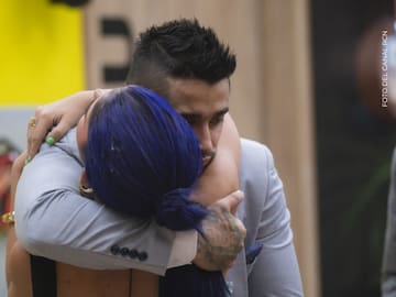 ¡Se prendió la polémica! Novio de Alexa Torrex estalla tras supuesto coqueteo de Tebi en La Casa de los Famosos