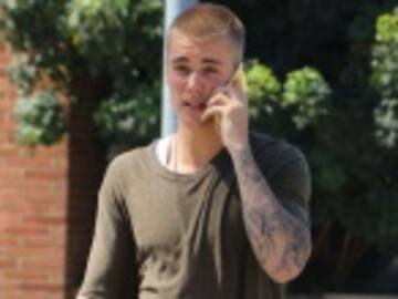 JUSTIN BIEBER ES AGREDIDO EN PLENO CONCIERTO POR NO SABER LA LETRA DE "DESPACITO"