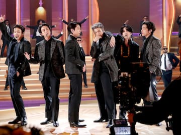 Así es el nuevo lightstick de BTS, el ARMY Bomb ver. 4: precio y dónde comprar para sus shows en Colombia