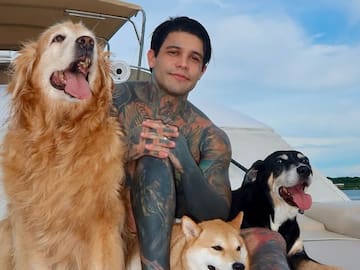 Yeferson Cossio reveló que falleció uno de sus amigos más cercanos: "Gracias por haber amado a mi hija"