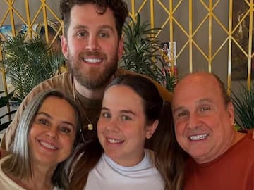 Mamá de los Chicaneros revela entre lágrimas que fue diagnosticada con delicada enfermedad