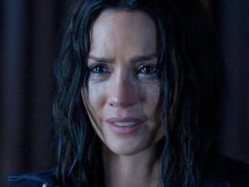 Así se veía Carmen Villalobos, protagonista de 'La Huésped' de Netflix, antes de ser famosa ¿Cambió?