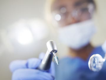 ¿Cuál es la universidad más barata para estudiar odontología en Colombia? Dura 5 años