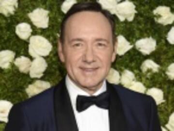 Ante denuncias, cancelan premio que honraría a Kevin Spacey en los Emmy