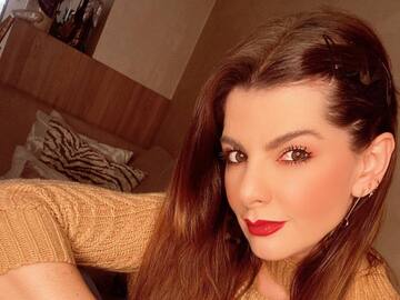 Carolina Cruz dejó ver su nuevo look y celebró este cambio junto a su novio