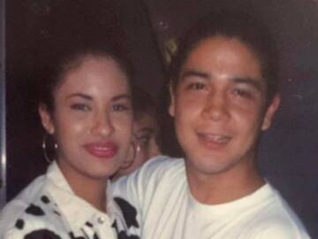 Viudo de Selena Quintanilla revela fotografía inédita junto a la cantante