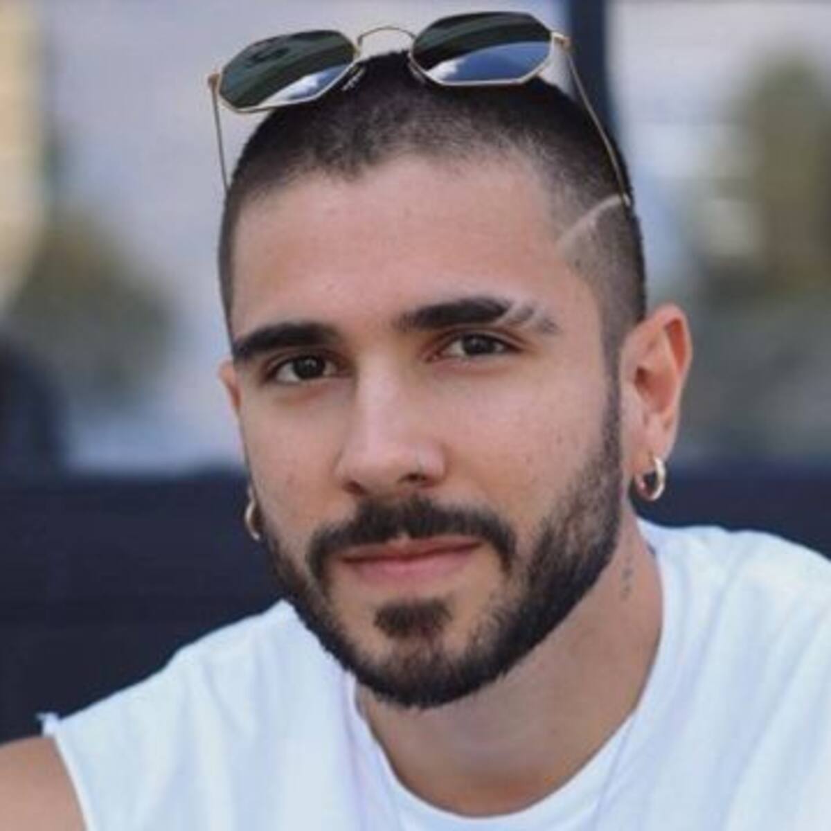 ¿Quién es María? Juan Duque le canta al amor en su nuevo lanzamiento musical