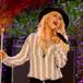 Christina Aguilera y su show sorpresa en el metro de Nueva York.