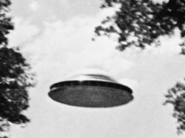 La terrorífica fotografÍa de un "ovni" en Tabio es tendencia en redes