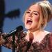 Adele canta ‘Hello’ en ‘The Tonight Show’ con instrumentos de colegio