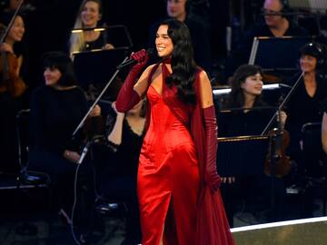 ¡Se blanqueó! Dua Lipa no obtuvo ninguna nominación a los Grammy y fans ‘estallan’ de ira