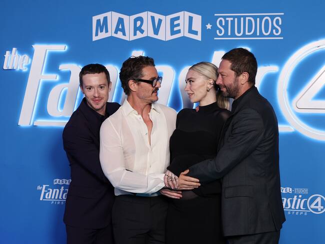Joseph Quinn, Pedro Pascal, Ebon Moss-Bachrach y Vanessa Kirby, los protagonistas de 'Los cuatro fantásticos'