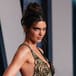 Kendall Jenner posó sin brasier y los fanáticos escurrieron la baba por sus ‘lolas'