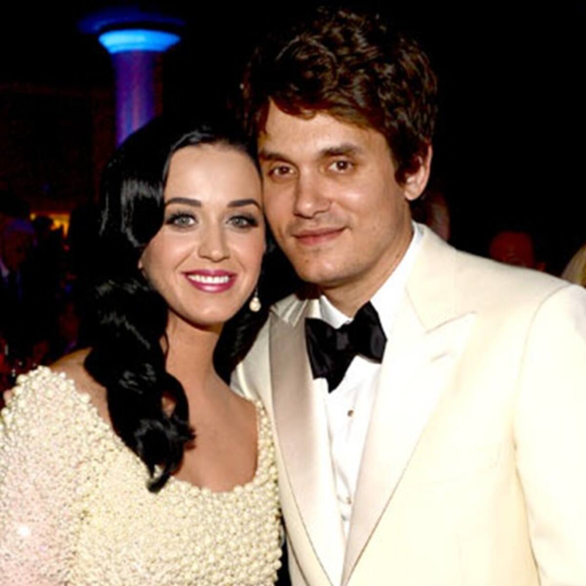 John Mayer busca el regalo de navidad perfecto para Katy Perry